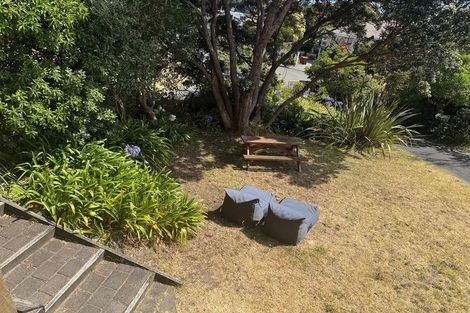 Photo of property in 18 Frances Street, Waikanae Beach, Waikanae, 5036
