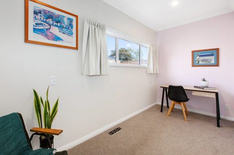 Photo of property in 44 Hardy Street, Waterloo, Lower Hutt, 5011