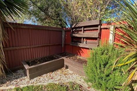 Photo of property in 102 Philpotts Road, Mairehau, Christchurch, 8052
