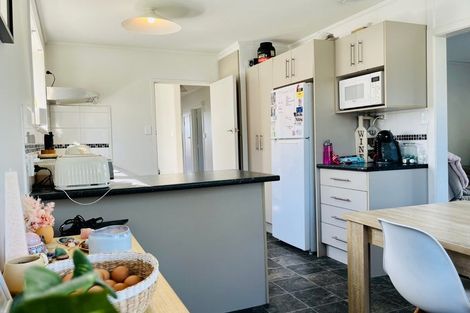 Photo of property in 24 Frangipani Avenue, Manurewa, Auckland, 2102