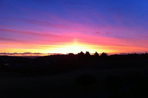 Photo of property in 30 Keepers Drive, Gulf Harbour, Whangaparaoa, 0930