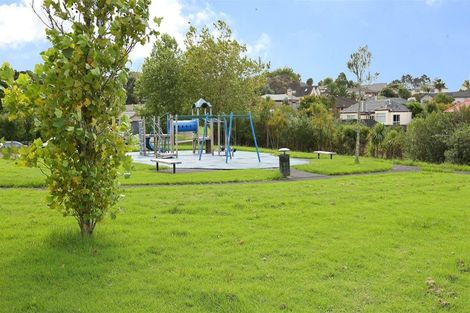 Photo of property in 5 Cognac Place, Henderson, Auckland, 0612