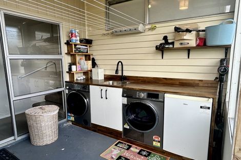 Photo of property in 18 Arawhata Road, Paraparaumu, 5032