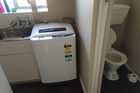 Photo of property in 2 Nyoli Street, Northcote, Christchurch, 8052