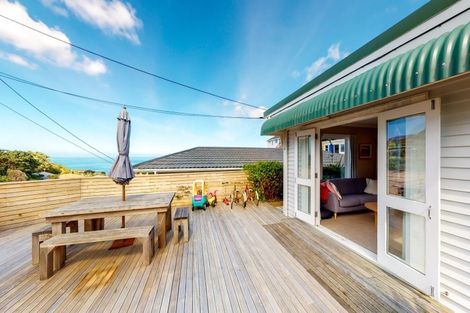 Photo of property in 140 Severn Street, Island Bay, Wellington, 6023