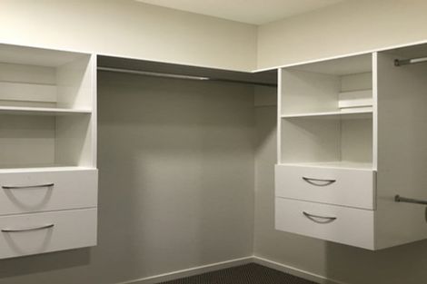 Photo of property in 52a Ennis Avenue, Pakuranga Heights, Auckland, 2010