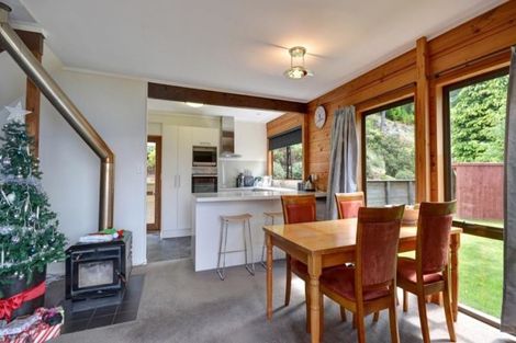 Photo of property in 15 Lochy Road, Fernhill, Queenstown, 9300