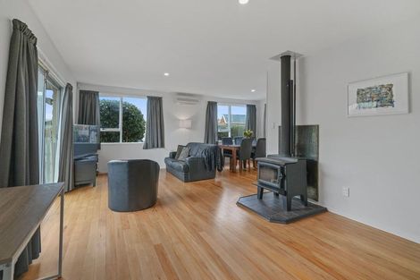 Photo of property in 9 Ruakaka Street, Hornby, Christchurch, 8042