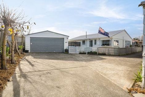 Photo of property in 46 Pacific Road, North New Brighton, Christchurch, 8083