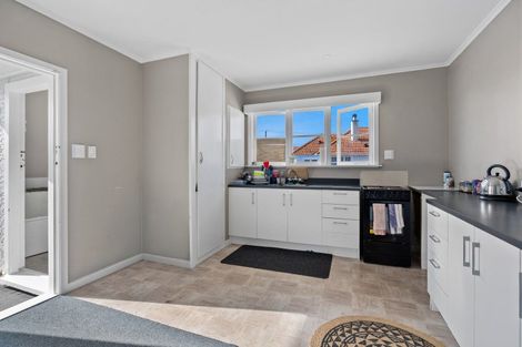 Photo of property in 16 Ruawai Wharf Road, Ruawai, 0530