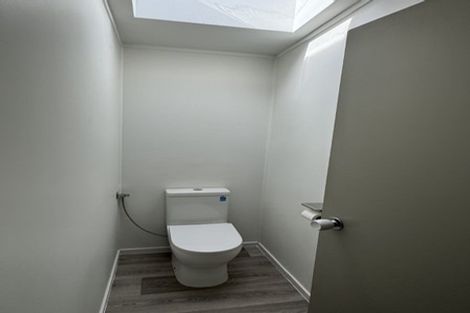 Photo of property in 2/74 Sunnybrae Road, Hillcrest, Auckland, 0627