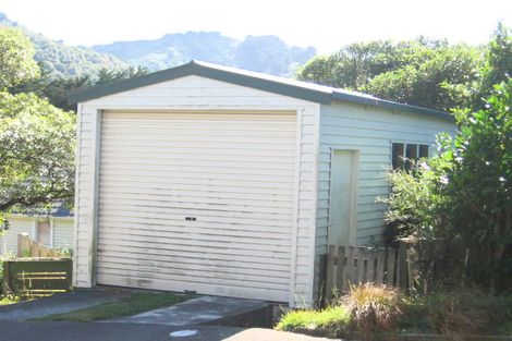 Photo of property in 17 Mysore Street, Khandallah, Wellington, 6035