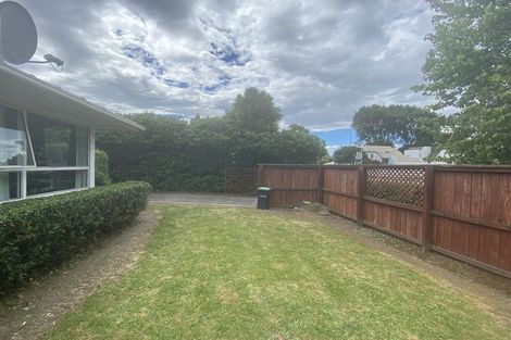 Photo of property in 35 Maidstone Road, Ilam, Christchurch, 8041