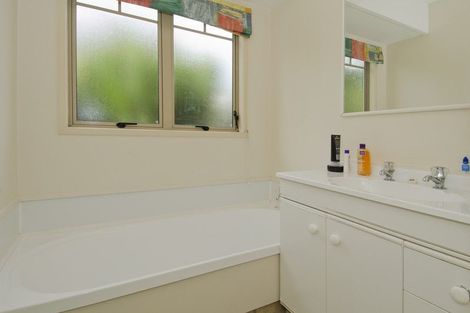 Photo of property in 4/51 Merivale Road, Parkvale, Tauranga, 3112
