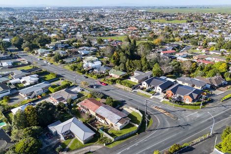 Photo of property in 70 Newcastle Road, Dinsdale, Hamilton, 3204