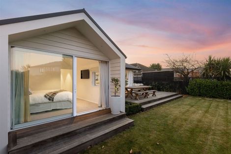 Photo of property in 24 Kenwyn Avenue, St Albans, Christchurch, 8052