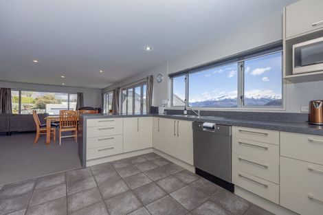 Photo of property in 99 Kings Drive, Wanaka, 9305