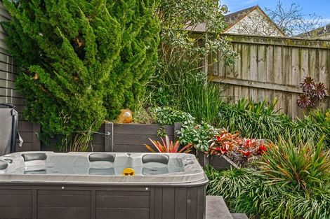 Photo of property in 2 Widdison Place, Albany, Auckland, 0632