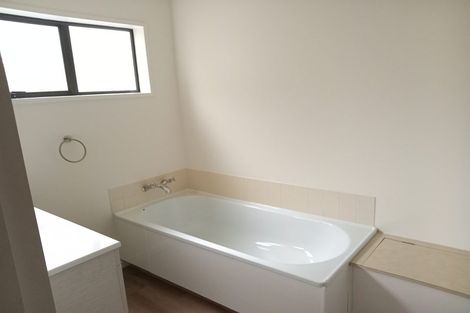 Photo of property in 14 Clementine Lane, Mount Pleasant, Christchurch, 8081