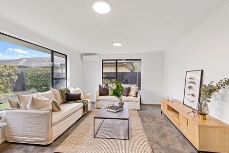 Photo of property in 14 Innisfree Place, Northwood, Christchurch, 8051