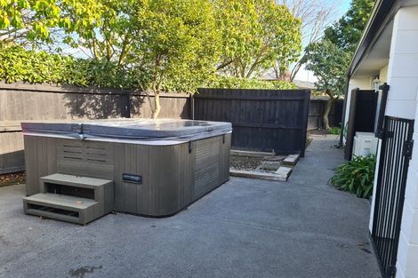 Photo of property in 1/106 Blighs Road, Strowan, Christchurch, 8052
