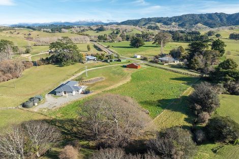 Photo of property in 4 North Road, Mauriceville, Masterton, 5882