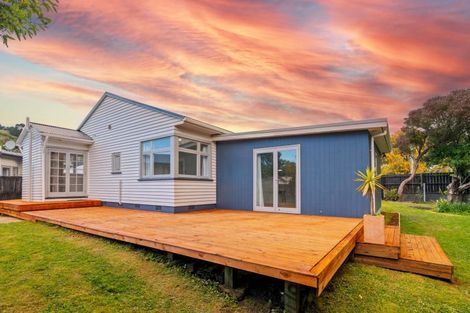 Photo of property in 267 Centaurus Road, Saint Martins, Christchurch, 8022
