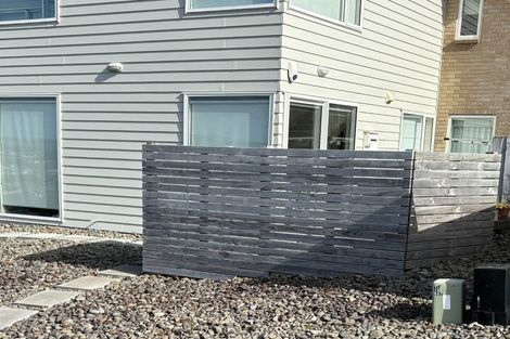 Photo of property in 7 Dorchester Place, Orewa, 0931