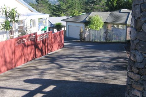 Photo of property in 57d Hetherington Road, Ranui, Auckland, 0612