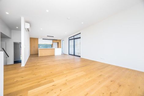 Photo of property in 771a East Coast Road, Northcross, Auckland, 0630