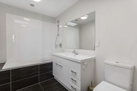 Photo of property in 87 Grove Road, Papakura, 2110