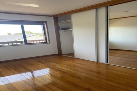 Photo of property in 2 Allender Drive, Torbay, Auckland, 0630
