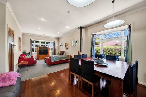 Photo of property in 429 Broadway, Stratford, 4332