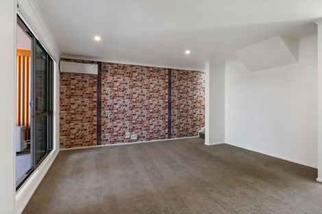 Photo of property in 7u5 Vialou Street, Hamilton Central, Hamilton, 3204