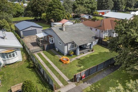 Photo of property in 10 Percy Avenue, Stratford, 4332