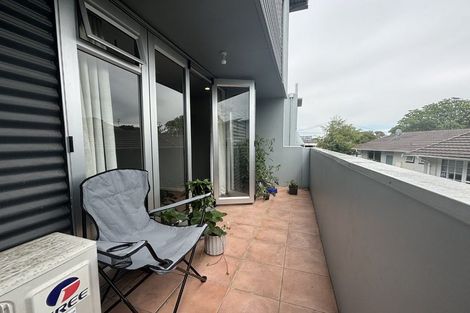 Photo of property in 272 Stanmore Road, Richmond, Christchurch, 8013