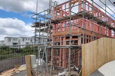 Photo of property in 70 Joseph Street, Flat Bush, Auckland, 2019