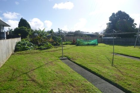 Photo of property in 62 Tiroroa Avenue, Te Atatu South, Auckland, 0610