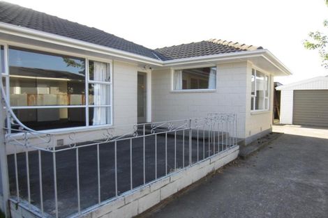 Photo of property in 15 Waitohi Street, Hornby, Christchurch, 8042