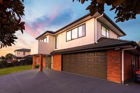 Photo of property in 6 Brunswick Rise, Mangere, Auckland, 2022