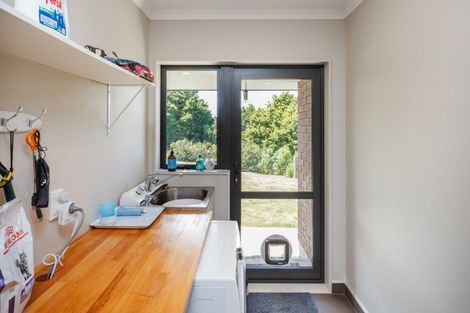 Photo of property in 92 Mount Taylor Drive, Feilding, 4775
