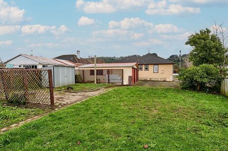 Photo of property in 24 Pearce Crescent, Taita, Lower Hutt, 5011
