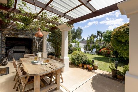 Photo of property in 54 Oreti Crescent, Papamoa Beach, Papamoa, 3118