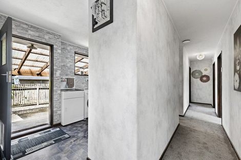 Photo of property in 2 Ruia Street, Gore, 9710
