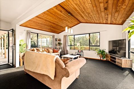 Photo of property in 103 Wharekauri Road, Mimi, Urenui, 4377
