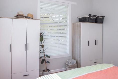 Photo of property in 12 Root Street, Gisborne, 4010