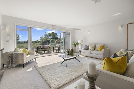 Photo of property in 42 Harley Close, Hauraki, Auckland, 0622