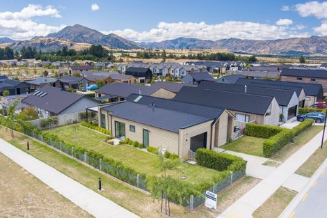 Photo of property in 20 Mount Nicholas Avenue, Wanaka, 9305