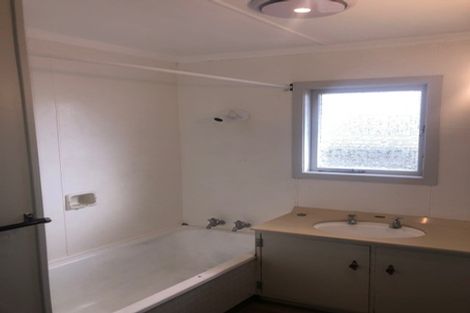 Photo of property in 3 Hogan Street, Hamilton East, Hamilton, 3216