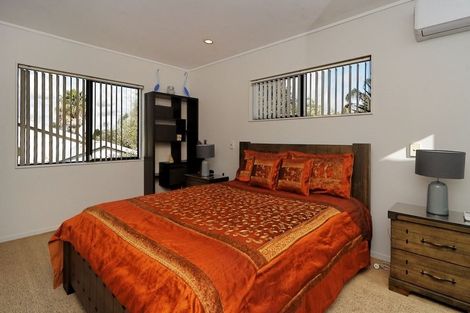 Photo of property in 7 San Vito Place, Henderson, Auckland, 0612